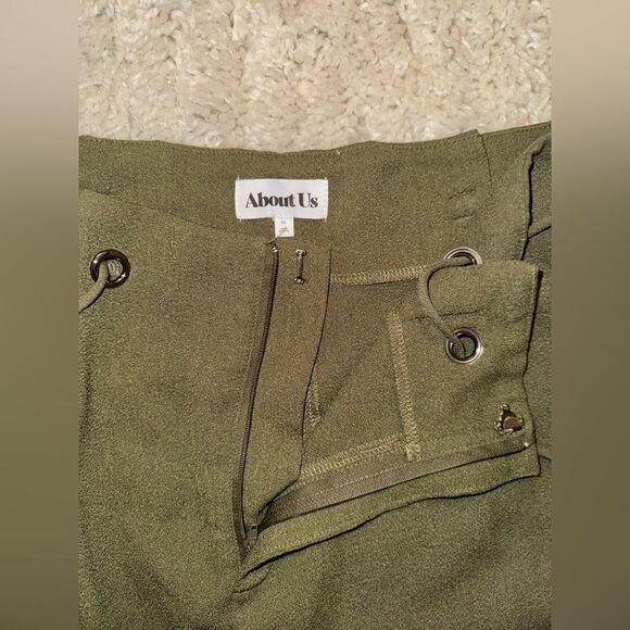 REVOLVE Paper Bag Shorts - Picture 6 of 6